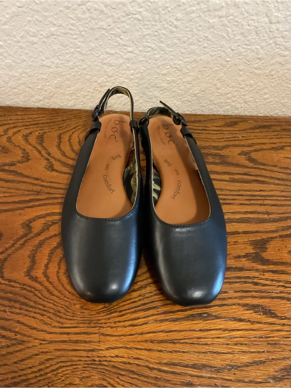 b.o.c. Born Concept Black Slingback Flats Women’s 9 Memory Foam Comfort Shoes
